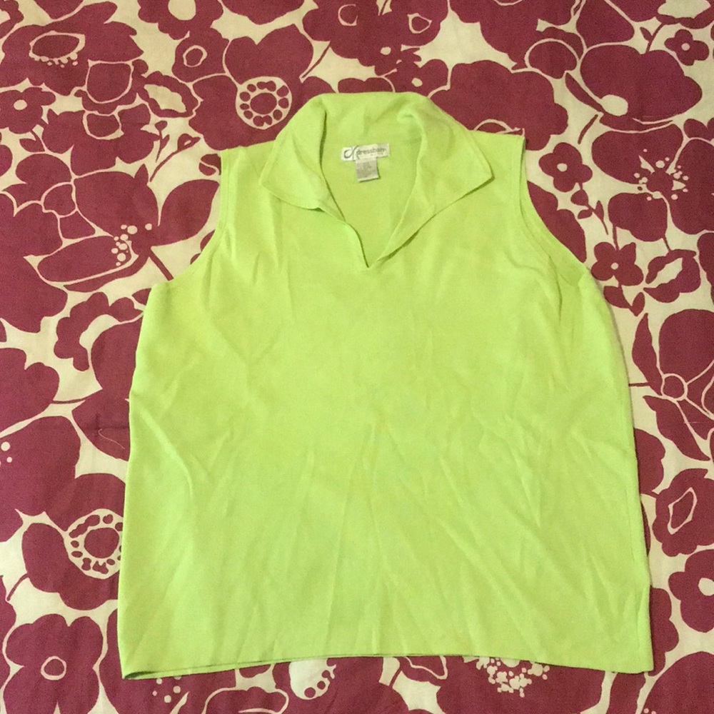 3/$15🌻Lime Green Collared V neck tank top